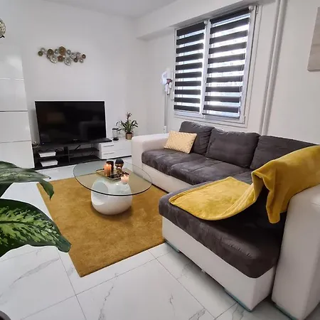 Apartment Aog Prestige Privat Jacuzzi Sauna Parking Free