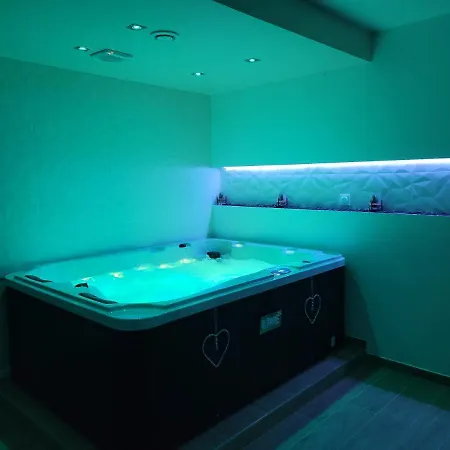 Daire Aog Prestige Privat Jacuzzi Sauna Parking Free